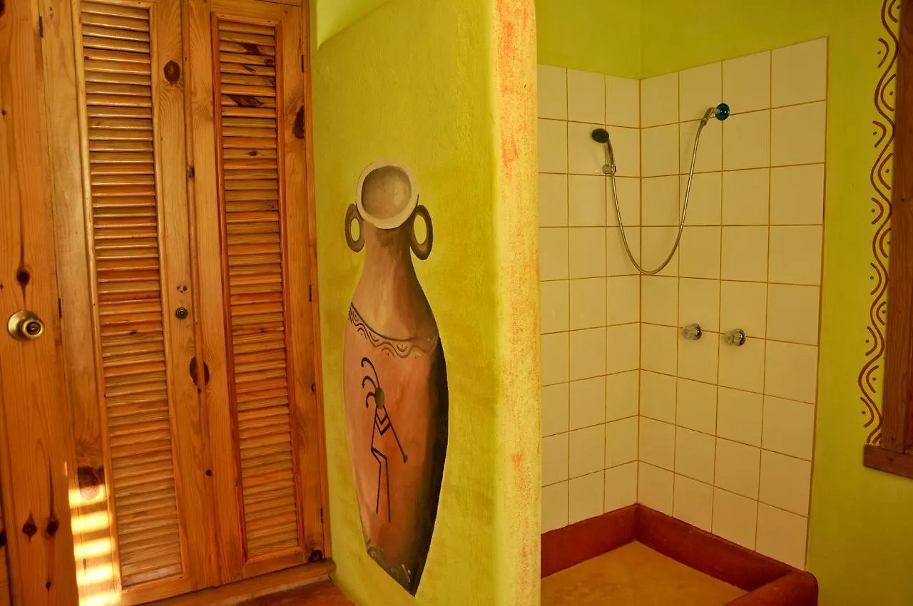 Las Ballenas Escondidas Hotel Samana