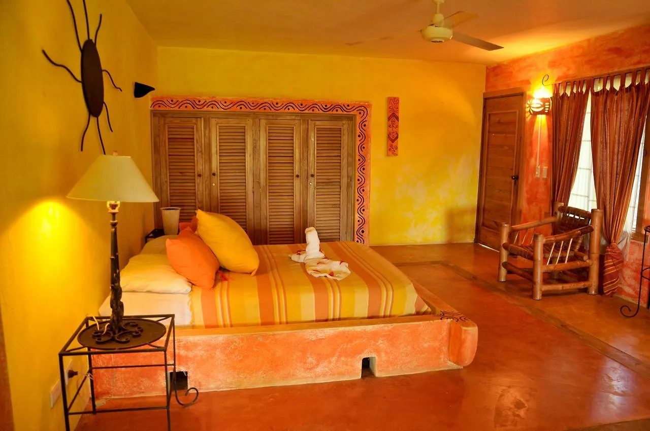 Las Ballenas Escondidas Hotel Samana